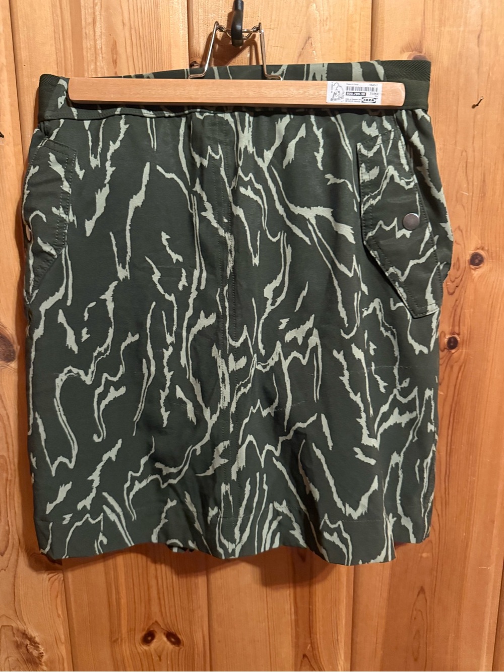 Athleta Olive Green Abstract Print Womens Skirt